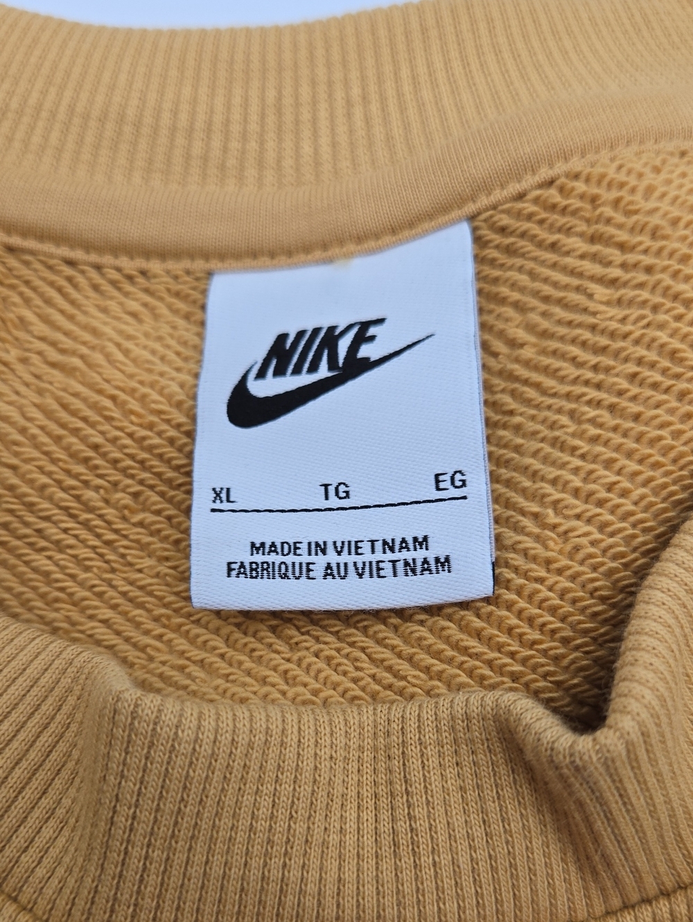 Nike Mustard Crewneck Hi/Lo Sweatshirt. Took Tags Off But Never Worn. - Picture 5 of 5